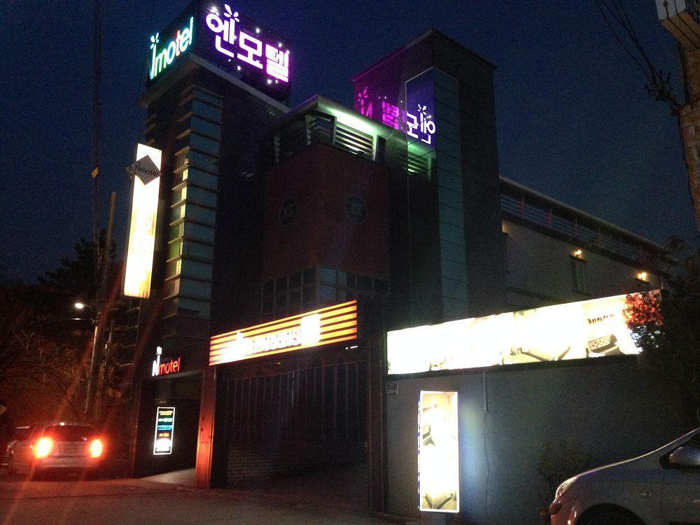 N Motel Mg Stay Gyeongju Buitenkant foto